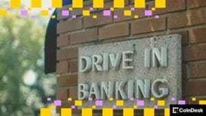 Community banks sound Alarm on stablecoins as JPMorgan remains calm